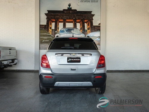 Imagen 7 de 12 de Chevrolet Tracker 1.8 Ltz Fwd Mt 140cv 2015