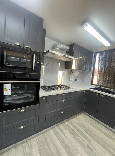 Depto. Remodelado Y Moderno 3d+2b+2e C. Colón