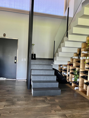 Casa Al Agua Barrio Virazón En Venta
