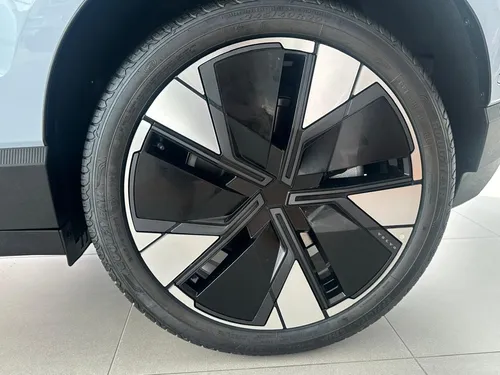 Volvo EX30 ULTRA E60