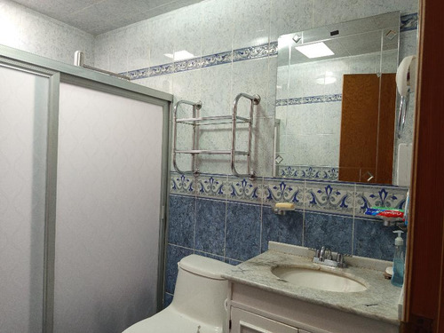 Casa En Venta En Colonia Bulevares 1a. Sección, Aguascalientes, Aguascalientes
