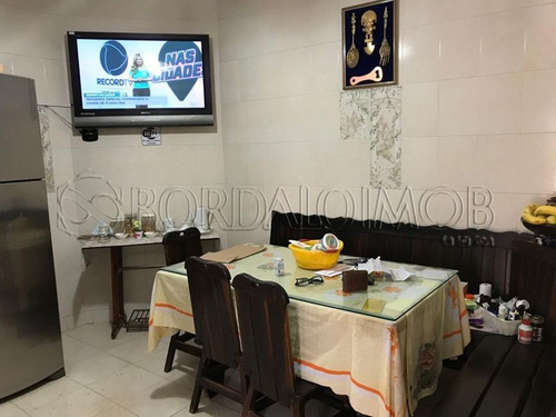 Imagem 6 de 30 de Arniqueiras Casa Com 600m² De Área Construída, 3 Quartos Sendo Todos Suítes + Área De Lazer Completa! Estuda Permuta E Aceita Carro. - Villa132429