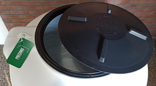 Tanque de agua Precons Impacto Soplado Tricapa vertical 1100L blanco