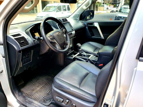 Imagen 9 de 12 de Toyota Land Cruiser 4.0 Prado Txl At