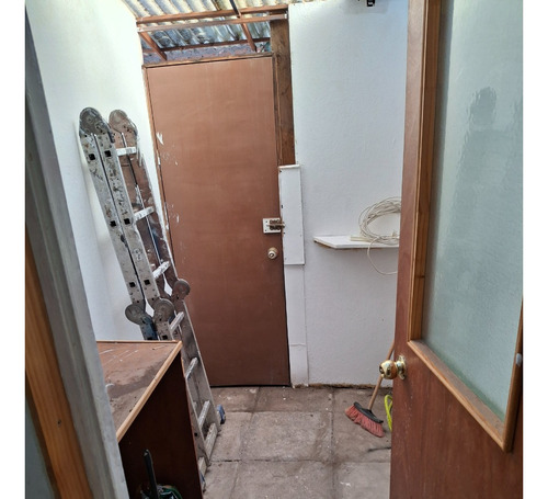 Acogedora Casa En Tranquilo Barrio De San Bernardo
