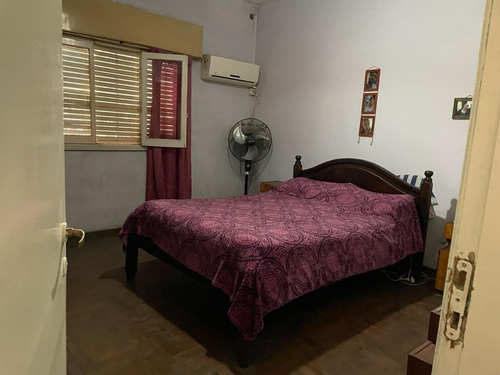 Venta Casa Multifamiliar A Reciclar