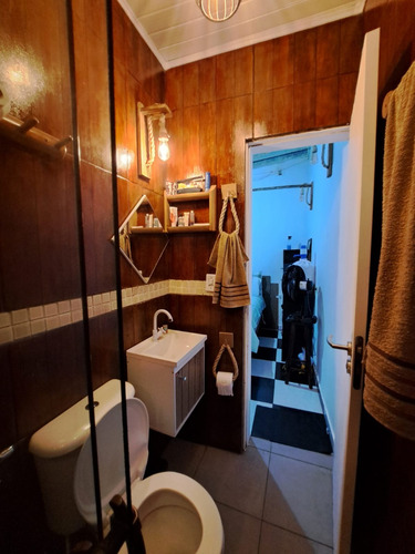 Sitio Rico Em Agua, Com Nascente, Rio Dentro E Lago De Peixes
