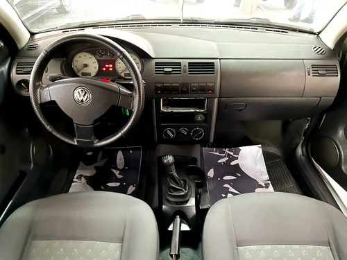 Imagem 3 de 11 de Volkswagen Gol 1.0 Mi Plus 16v Gasolina 2p Manual G.iii