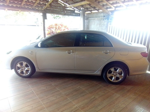 Toyota Corolla 1.8 16v Xli Flex Aut. 4p