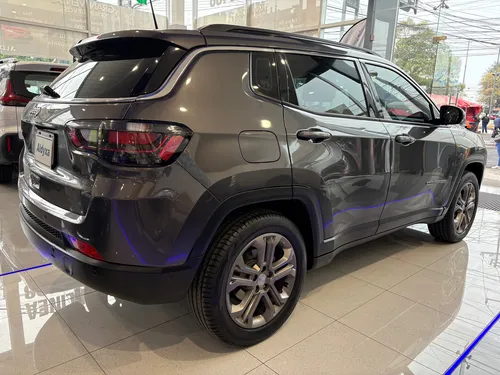 Jeep Compass 1.3T Limited Premium Fwd At6
