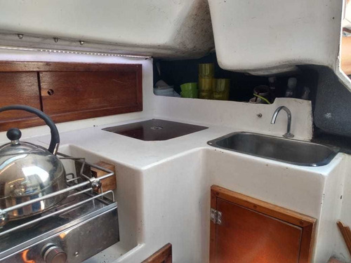 Velero Mitiaro 25.8