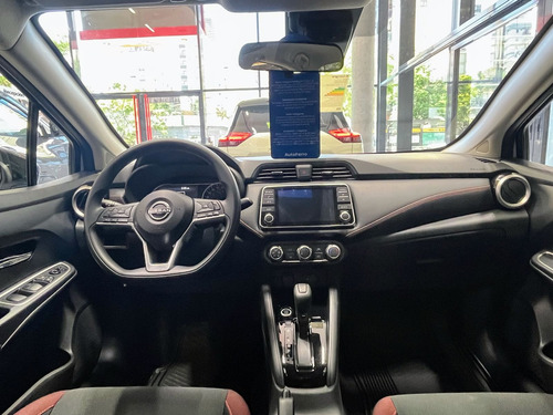 Nissan Versa 1.6 Sr Cvt