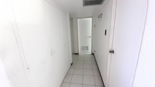 Imagen 4 de 10 de Apartamentos En Venta