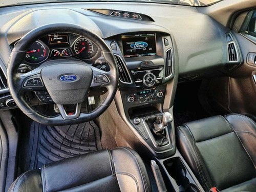 Imagen 9 de 15 de Ford Focus 2015 2.0 St Mt
