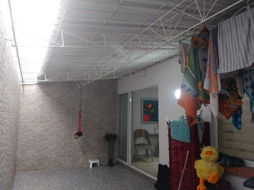 Venta De Casa Independiente En La Hacienda