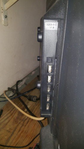 Imagen 3 de 5 de Smart Tv Daewoo 32 Pantalla Rota