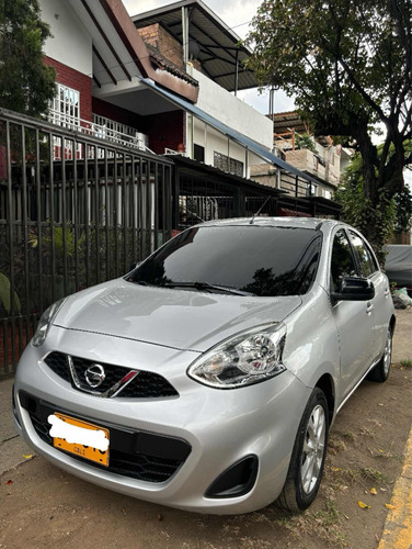 Nissan March 1.6 Sense