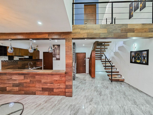 Casa · Residencial Arbolada · 3 Recamaras · Huayacan · Estudio · Alberca