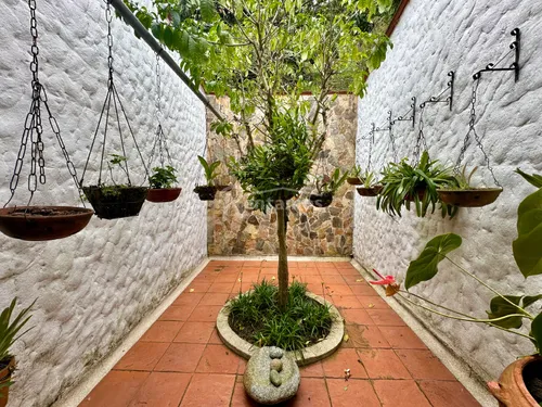 Casa En Arriendo En Loma Del Escobero. Cod A776176
