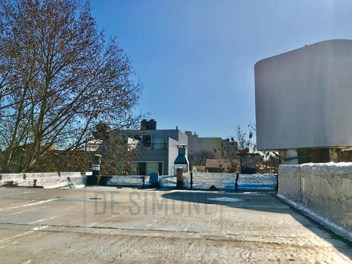 Imagen 12 de 30 de Venta Ph 4 Ambientes En Agronomia Con Cochera, Patio Y Terraza