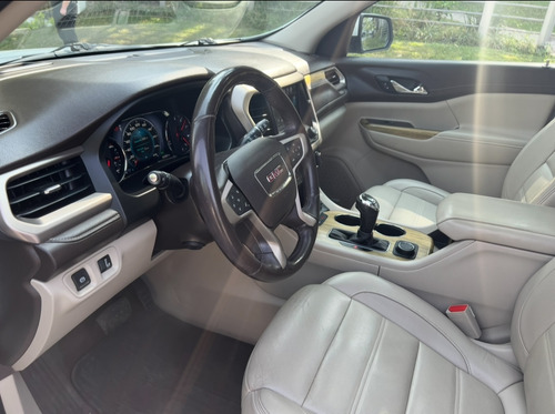 GMC Acadia 3.7 Denali At
