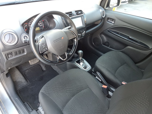 Imagen 10 de 15 de Dodge Attitude 2021 1.2 Sxt At