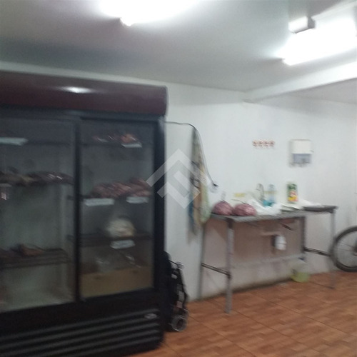 Casa En Venta De 4 Dorm. En La Florida