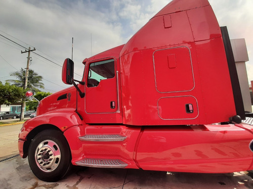 Imagen 2 de 14 de Tractocamión Kenworth Rojo 2013
