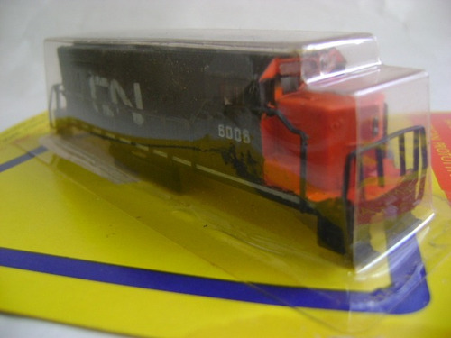 Imagen 2 de 6 de Nico Carroceria Diesel Gp-40 Item 9674 Bachmann N (len 49)