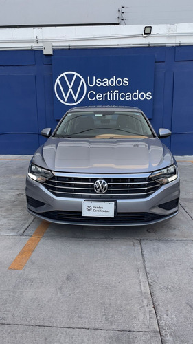 Volkswagen Jetta 1.4 TSI manual