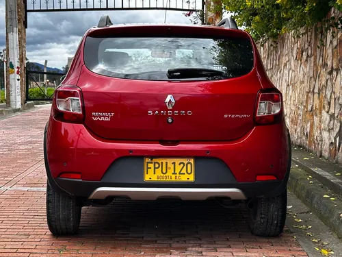 Renault Stepway 1.6 Intense Automática