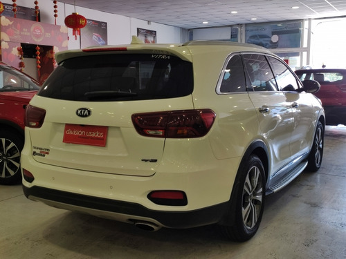 Kia Sorento NEW SORENTO C GTL 2.4 GSL 6AT 2WD SPECIAL PACK 4X2 - 2047