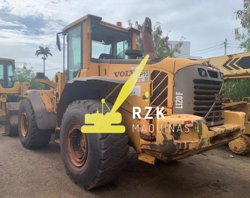 Imagem 4 de 9 de Carregadeira Volvo L120f - 2010