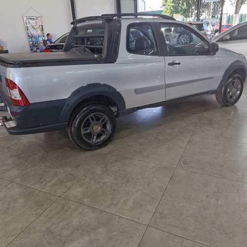 Fiat Strada 1.4 Working Cab. Dupla Flex 2p