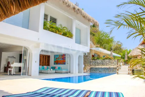 Casa Con Vista Al Mar En Venta En Fraccionamiento Las Playas, Acapulco