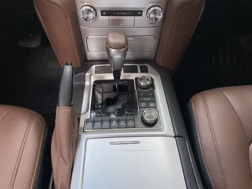 Toyota Land Cruiser 200 4.5 Imperial Diésel At 4x4 2013
