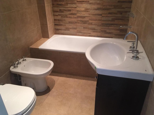 Imagen 13 de 14 de Departamento En Venta De 1 Dormitorio En Lomas Del Mirador