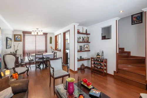 Casa En Venta En Rio Frío. Cod V12390
