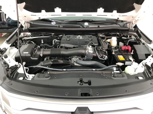 Imagen 13 de 13 de Mitsubishi Montero Sport