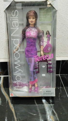 Barbie Teresa Hollywood Nails (Usado)