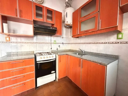Venta Ph 2 Ambientes A Refaccionar Patio Florida