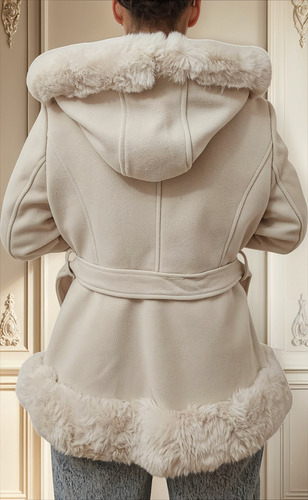 Campera Paño Mujer Emprelle Con Corderito Y Capucha