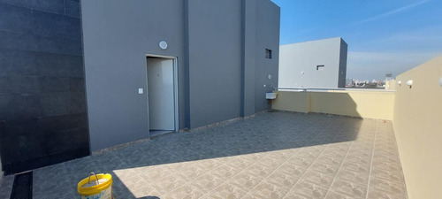Excelente Departamento 3 Ambientes Con Terraza Y Cochera Opcional En Villa Bosch
