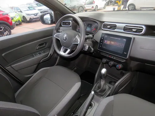 Renault Duster 1.3 Intense Cvt