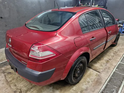 Renault Megane Ii -chocado-