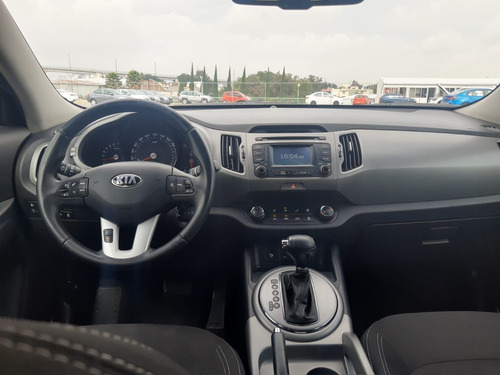 Imagen 10 de 11 de Kia Sportage 2016 2.0 Ex At