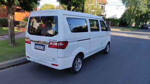 Imagen 3 de 17 de Shineray X30 2018 X30 Van 7 Pasajeros