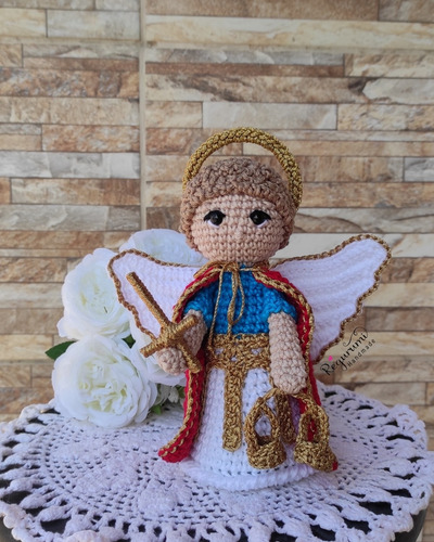 São Miguel Arcanjo Amigurumi
