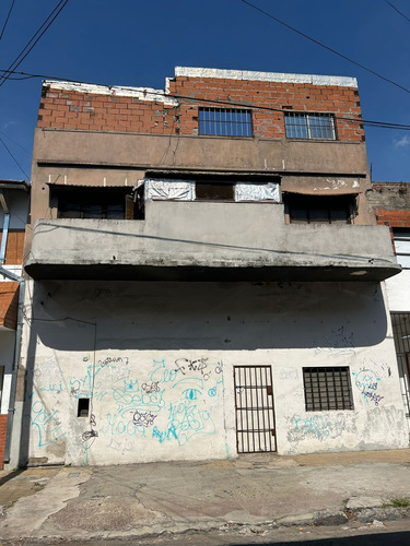 Casa/lote A Refaccionar Lomas Del Mirador