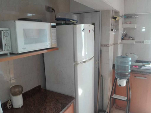 Imagen 5 de 11 de Se Vende Apartamento Cómodo Via Curiepe Cerca Del Flamingo